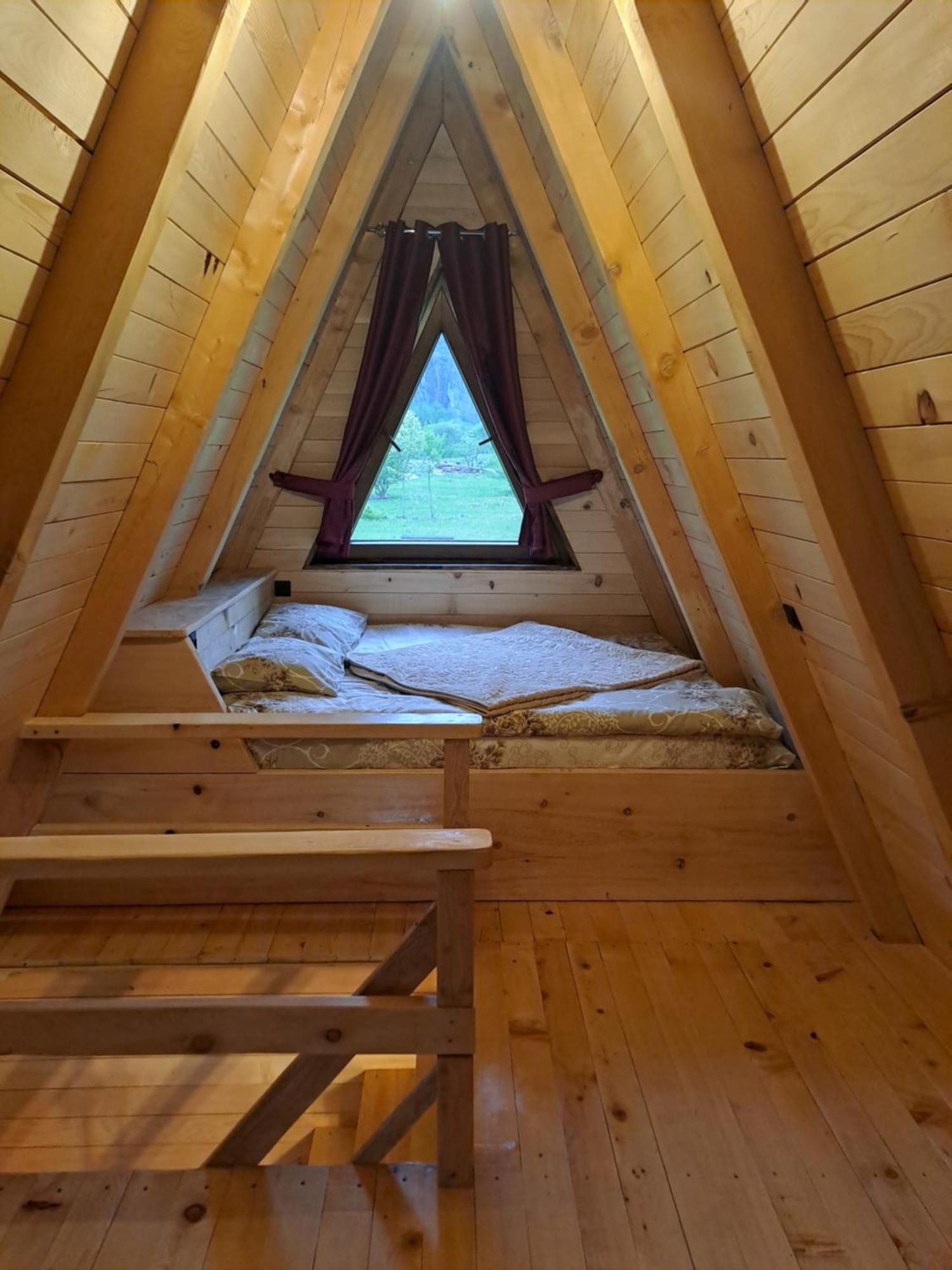 Wooden Cottages Konak Savnik Ruang foto